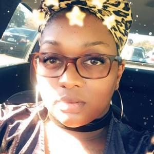 Meet your Posher, Alanette